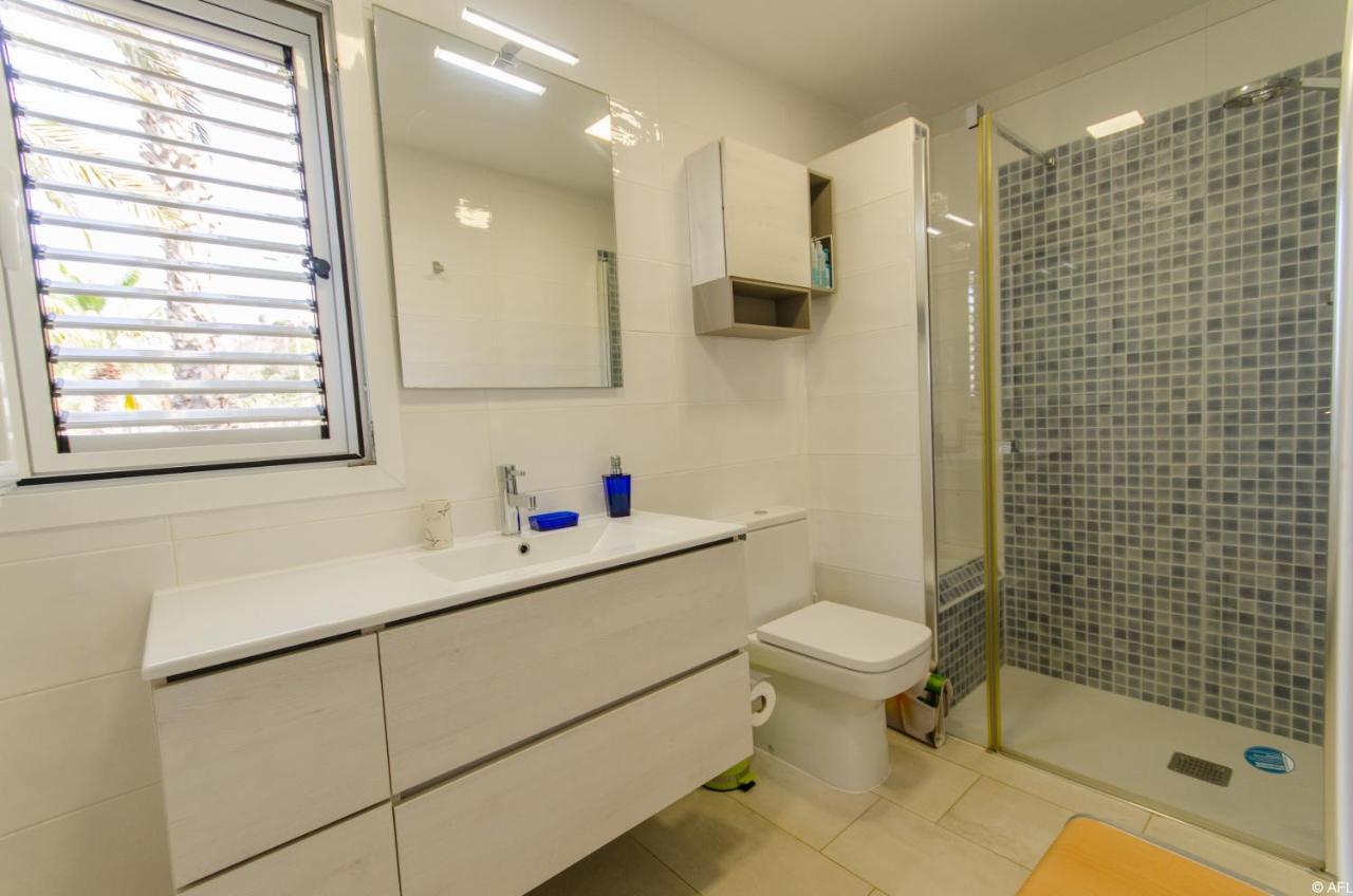 Holiday Apartment With Direct Sea Promenade Access マスパロマス エクステリア 写真