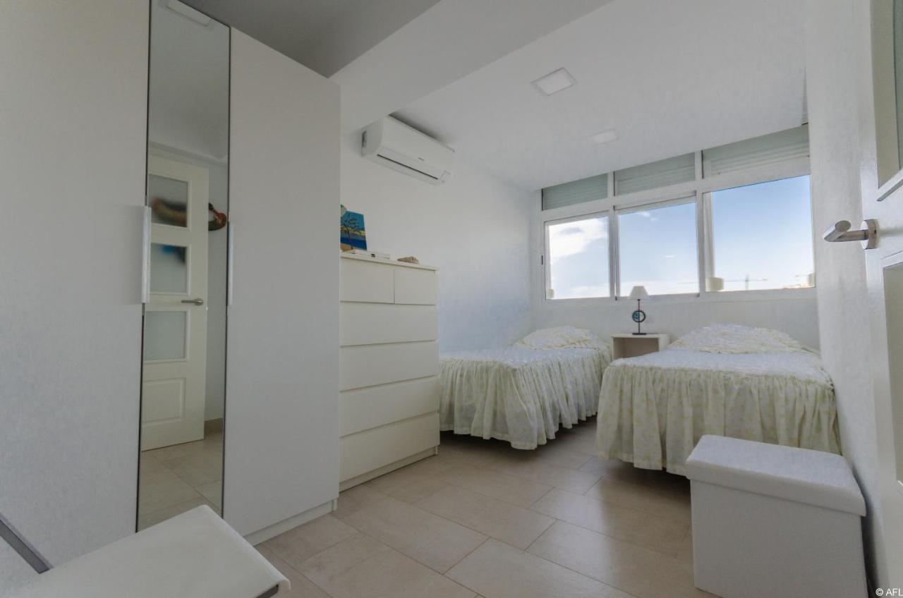 Holiday Apartment With Direct Sea Promenade Access マスパロマス エクステリア 写真
